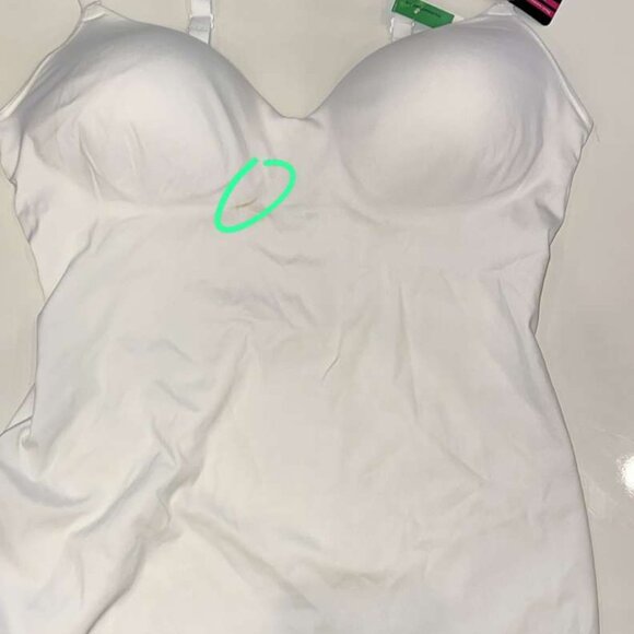 NWT L Maidenform Tummy Control Shapewear Cami Tank Top, Built-in Bra White Women - Picture 2 of 2